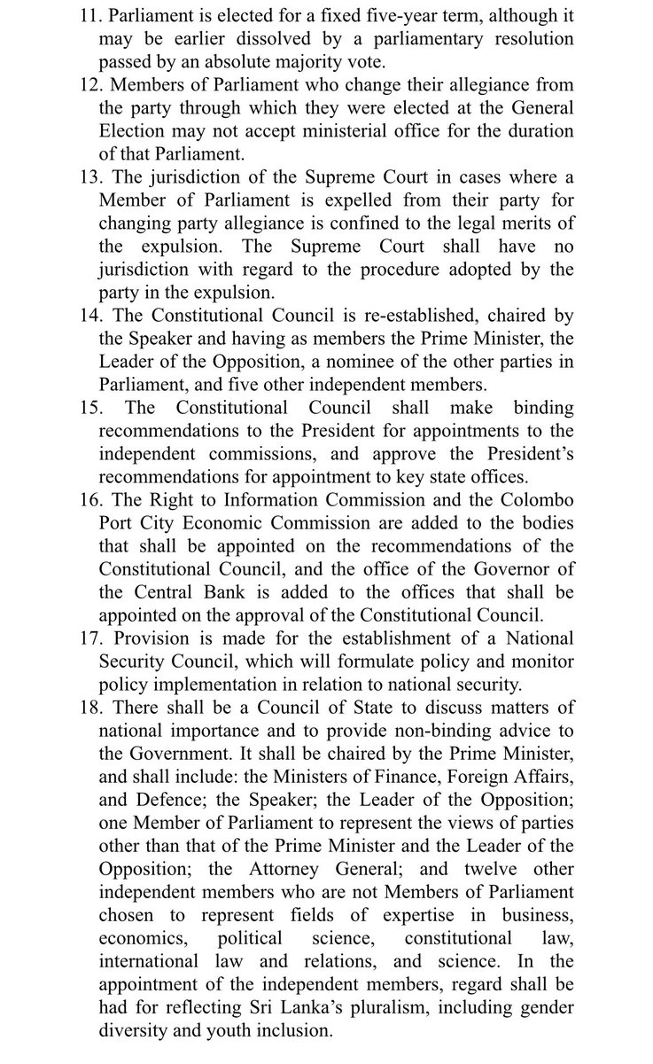 Gen Sec <a href="/sjbsrilanka/">Samagi Jana Balawegaya</a> just handed over to Speaker <a href="/ParliamentLK/">Parliament of Sri Lanka</a> 21st Amendment to the #SriLanka Constitution. We hope all 225 MPs will support this most progressive piece of legislation and approve it at the earliest. Here is a summary.