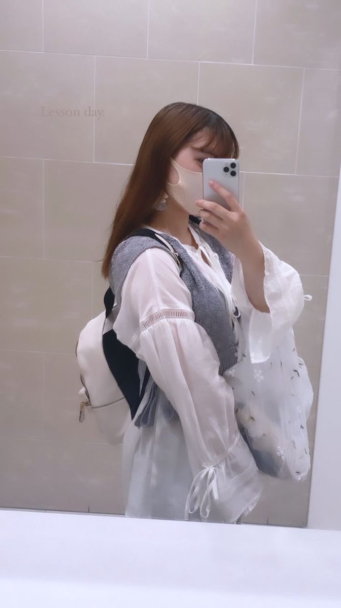 Melanie92882219's tweet photo. 引っ越してきてまだ1回もしてないので私の久しぶりに付き合ってくれるエッチが好きな優しい男性😍

仲良くなってホテル🏨で…💕

#オフぱこ募集 
#裏アカ男子と繋がりたい https://t.co/bPXDAULmgP