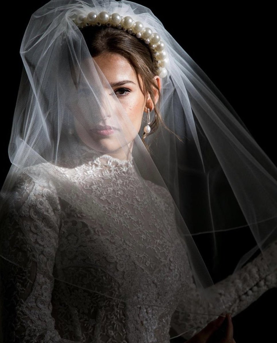 WandHmagazine's tweet photo. A perfect pearl headband by @dolecka_bridal ✨

#pearl #weddingpearl #weddingtrend #pearls #weddingjewellery #weddingaccessories #dolecka #bride #bridal #trend #weddinginspo #weddingideas https://t.co/WvZBQjJcdb