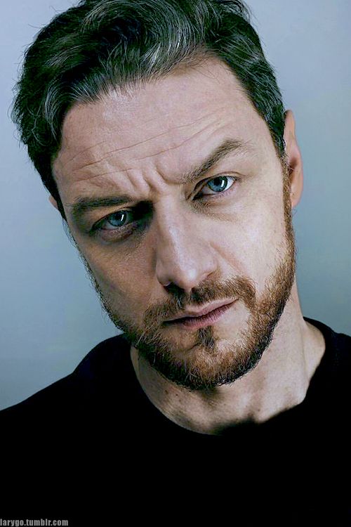 Alb34991995's tweet photo. Bon anniversaire au très charmant et surtout très talentueux #JamesMcAvoy, acteur écossais, à la filmographie assez hétéroclite
Adorable, sexy, flippant, il a une palette de jeu incroyable
Si #Split a marqué les esprits, je l'avais adoré en David Percival dans #AtomicBlond https://t.co/zk2ql0uxxZ