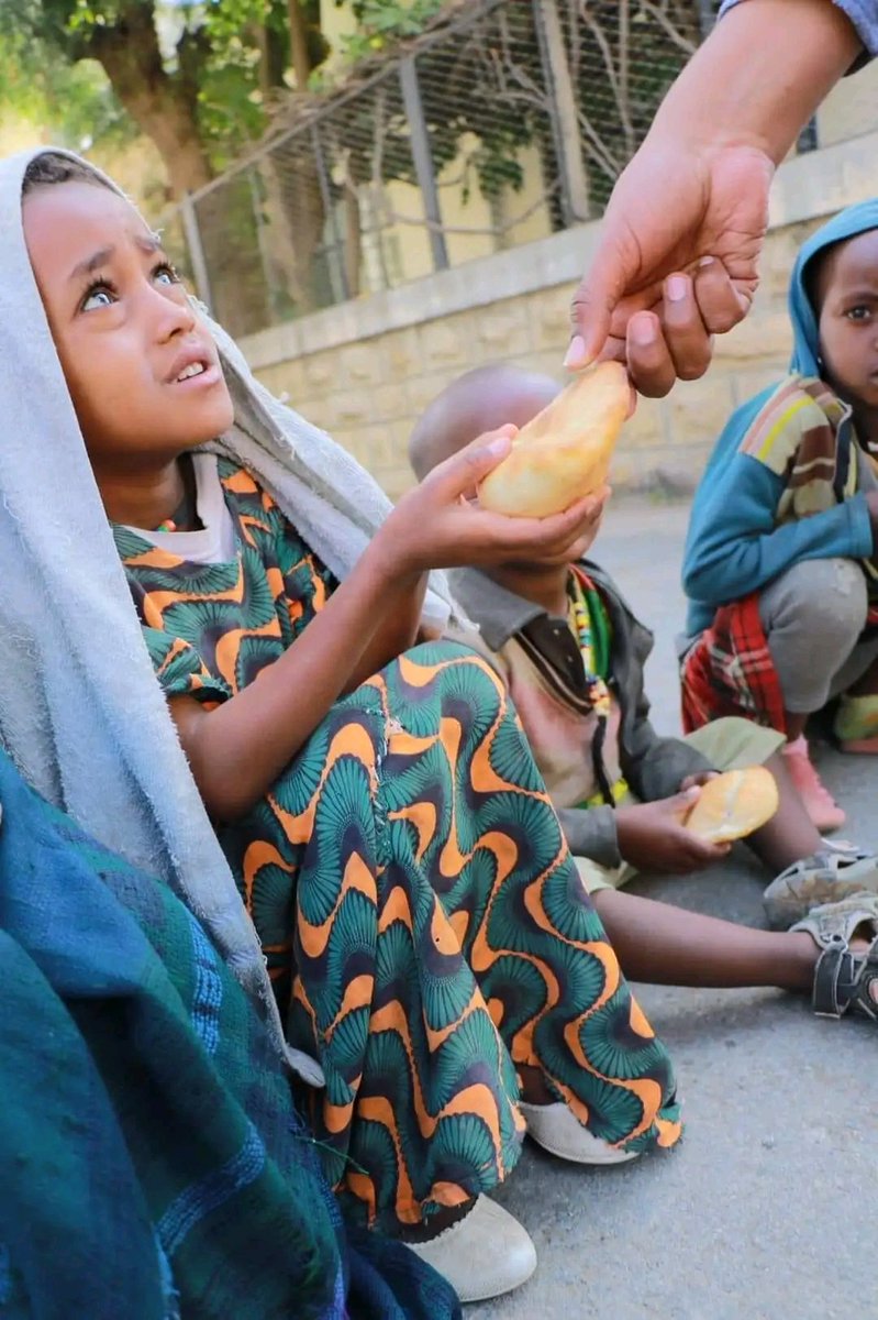 RobelHayelom3's tweet photo. Terrible Episode in Tigrai (Ethiopia) 😡 https://t.co/0Sz9yLqTdx
