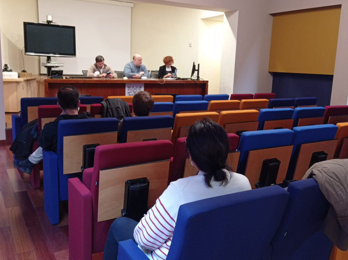 Ayer se habló de cómo reclamar la aplicación de la tabla salarial del IVCUAGE a los contratos predoc y su inclusión en el convenio, así como el reconocimiento del complemento de antigüedad del personal temporal fuera d convenio. Iniciamos campaña. Consulta en CCOO CSIC