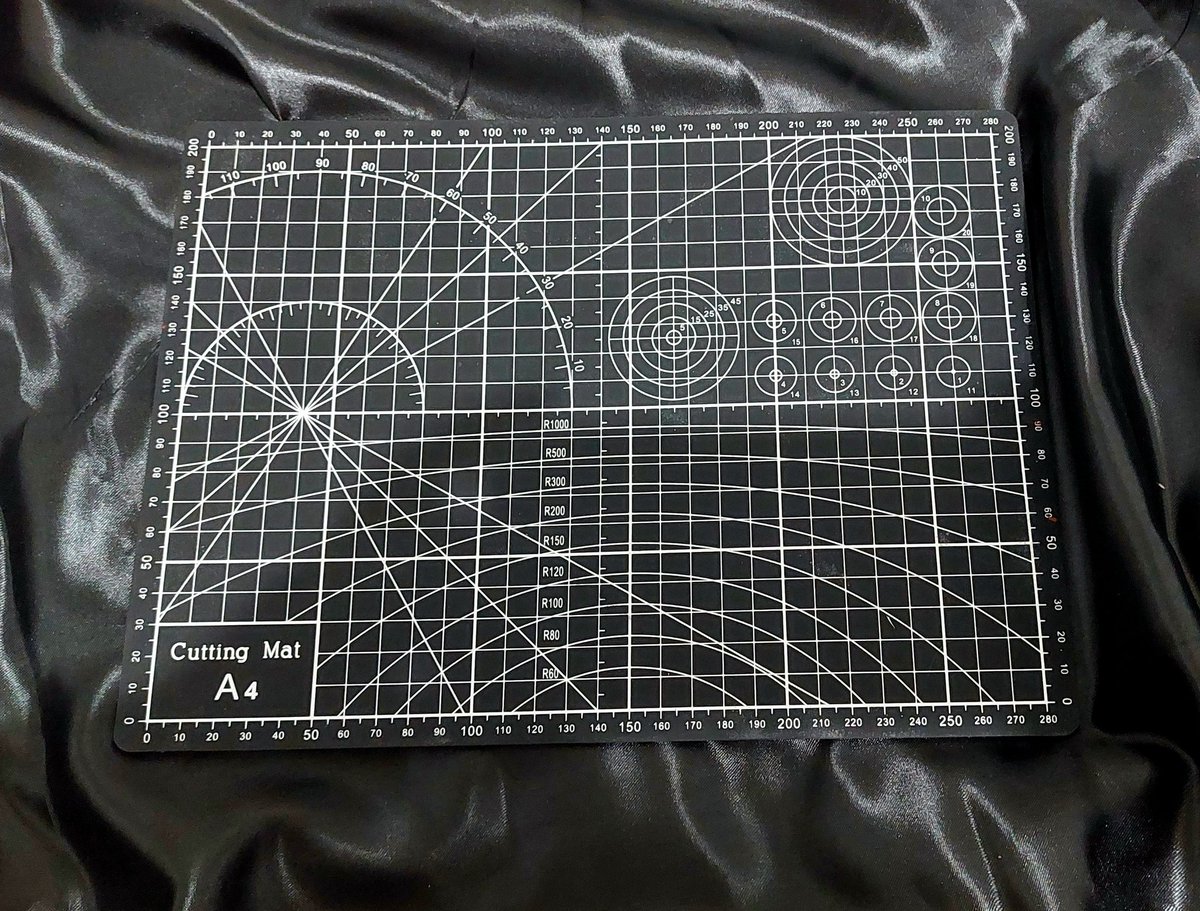 1117scart's tweet photo. ~💌 #1117mails 
☆ #fromddeonu

Hellow dean @ddeonuhauls 🫶 tysm po sa for letting me have your cutting mat and waaaah grabeee 🥺😭💧 di ko po inexpect😭🥺💧 first time ko po magkaroon nito 😭🥺💧 labyu beh 🥰🥰 https://t.co/wVQX7sVFmi