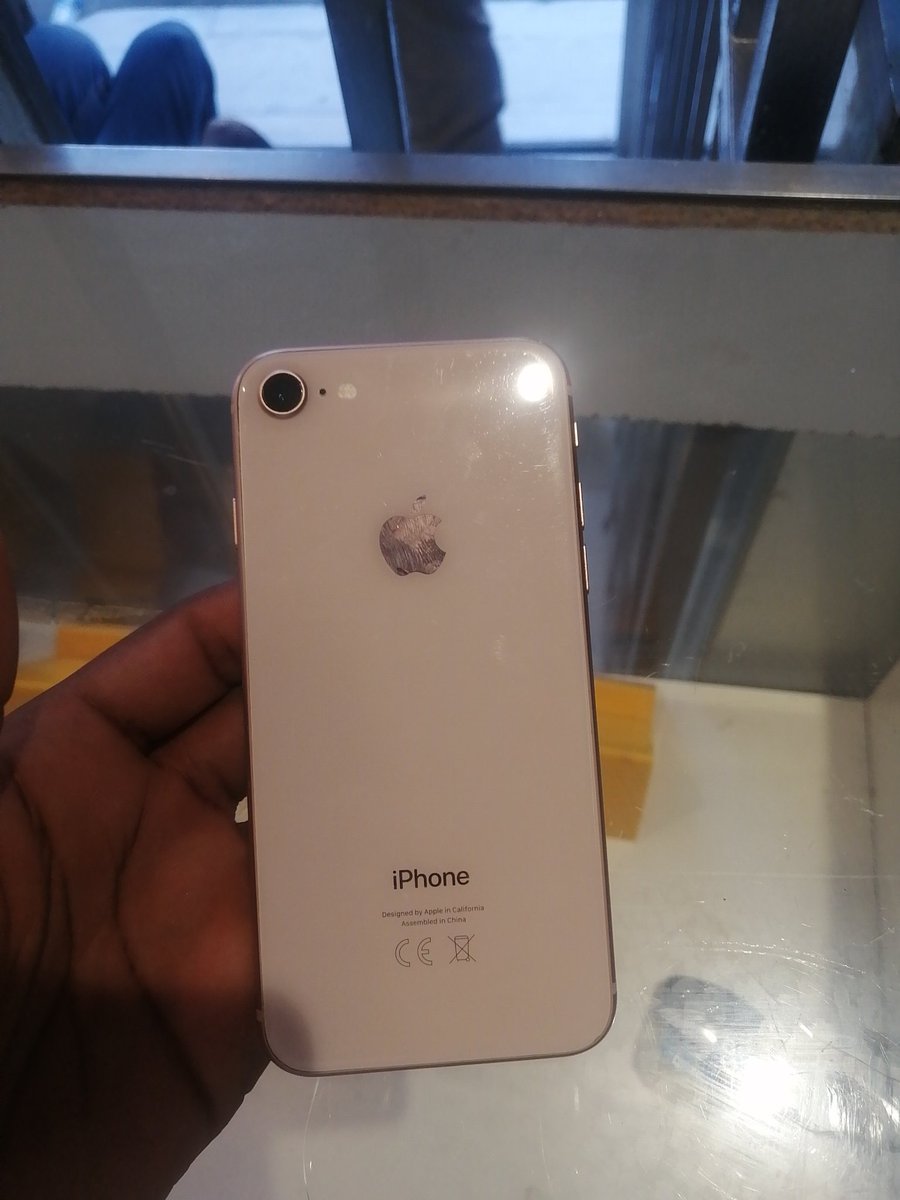 maxsneakerstore's tweet photo. @Bonang [MAX SNEAKERS]

, 💯iPhone 8
💯64 GB
💯Comes with All accessories
💯R3400
💯 Pay on Delivery accepted in Cape Town only
💯 Outside of cape Town payment is required before shipping✨❤️🚚®️

Max Sneakers
A reece https://t.co/S0w9vQ927Z
