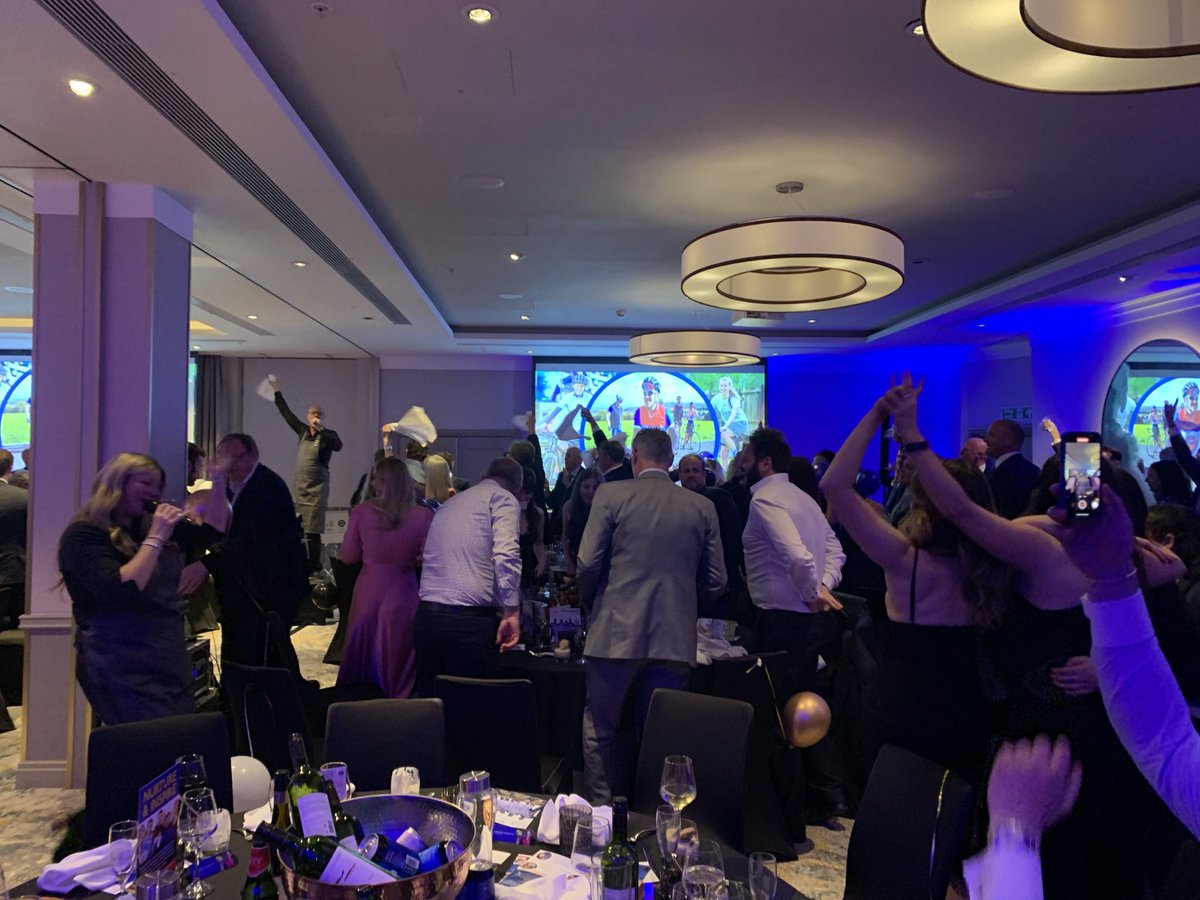 Fabulous evening with the team <a href="/mogersdrewett/">Mogers Drewett</a> hosted by <a href="/BR_Foundation/">Bath Rugby Foundation</a> for their 18th Birthday celebration 🎉 #changinglives #charity #BANES #Bath #fundraising #leadership