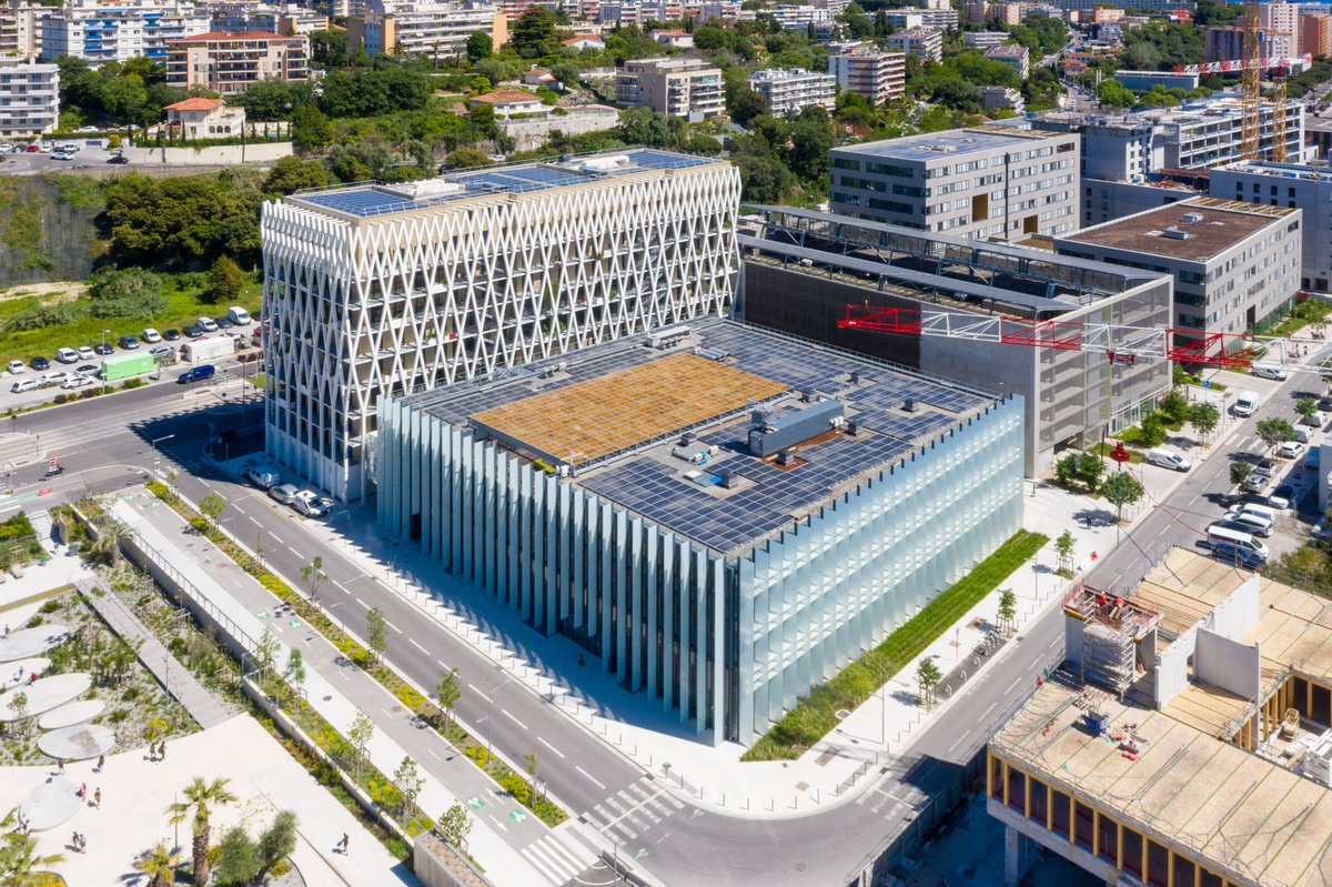 EPA_EcoVallee's tweet photo. [Écovallée Qualité] @imredd_uca vient de valider le niveau Excellent de notre référentiel environnemental aux phases de conception, permis de construire, PRO DCE, chantier et livraison ! #NiceMeridia #environnement #recherche #innovation #etudiant #bioclimatisme #greentech #Nice https://t.co/8TUl9ao5pl