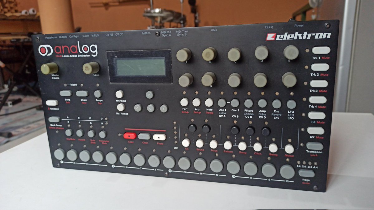 FOR SALE

ELEKTRON ANALOG FOUR. FM Synth super powerful dengan sequencer tak terbatas. Bisa jadi effect processor juga 🖤

Lengkap, mulus. Alasan jual pingin upgrade

Babay alat jagoanku 😢