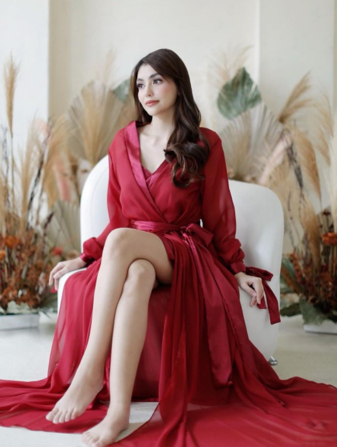 Ay La (@la55025838ay) on Twitter photo 