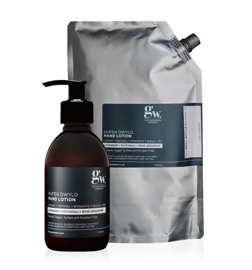 TheGoodwashCo's tweet photo. Tomorrow is #EarthDay2022 we all want to work for a better future so why not get started with our #eco #giftset #daioni #handwash https://t.co/MGW5mrBvFr https://t.co/Lkcj6zUSzP