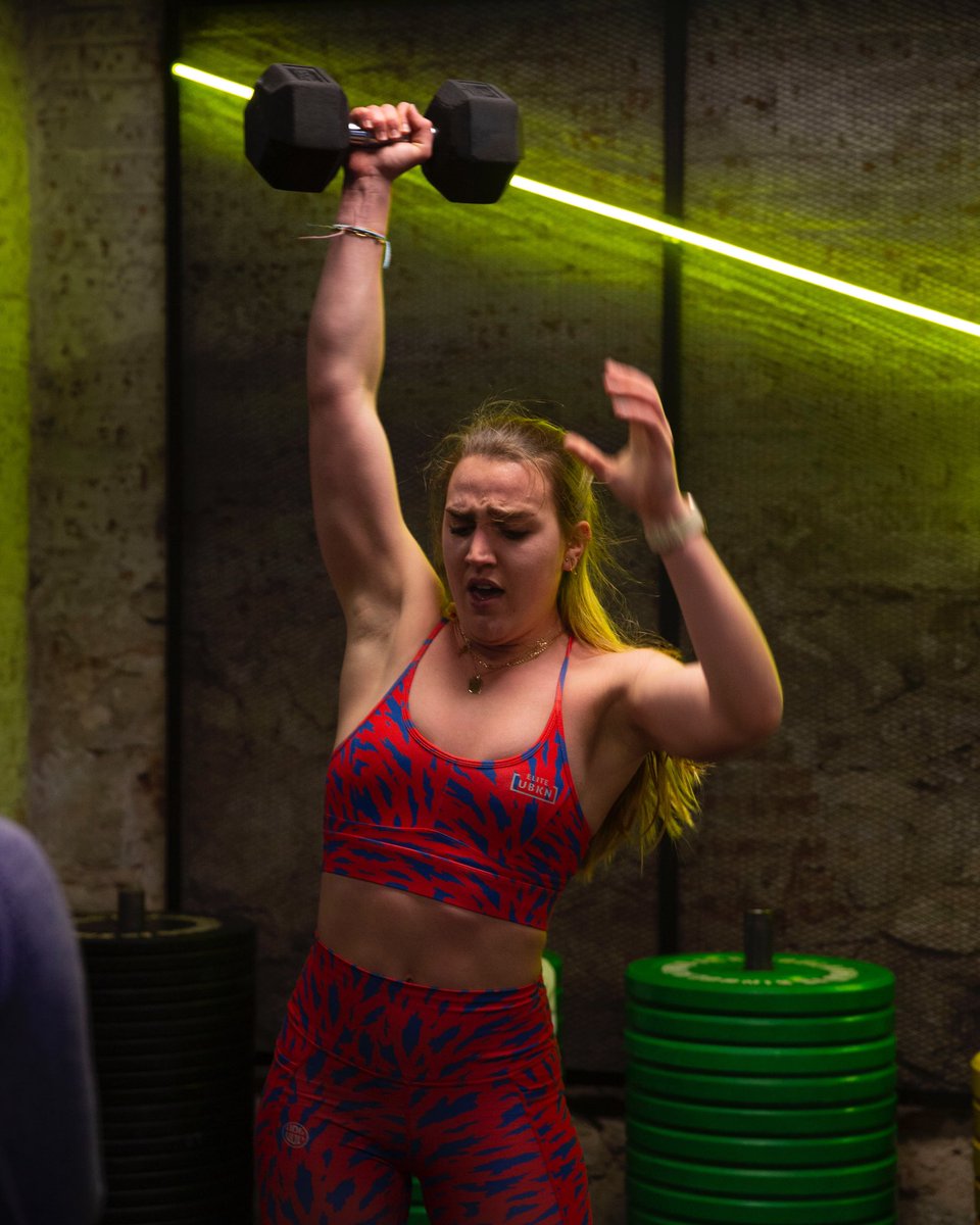 Don’t STOP🛑 pushing until the end🔔…

#throwbackthursday to the Open 22.1 
🏋🏼‍♀️ Abril Carrasco 
OUTFIT Elite Unbroken

📸 Mireia Gimeno
<a href="/CrossFitGames/">The CrossFit Games</a> <a href="/CrossFit/">CrossFit</a> <a href="/CrossFit_ESP/">CrossFit España</a> <a href="/CrossFitCourses/">CrossFitTraining</a>