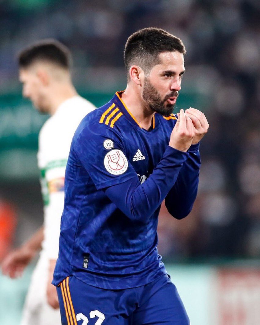 _o_james_'s tweet photo. Birthday blessings idolo❤️🥺

#HappyBirthdayIsco https://t.co/FM6wx8TDgC