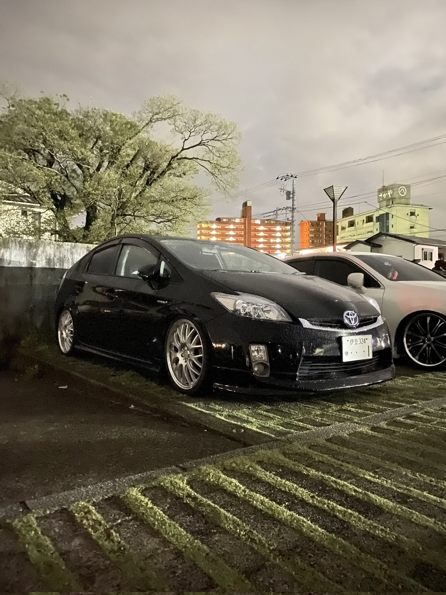 ひろ Hirogland Twitter