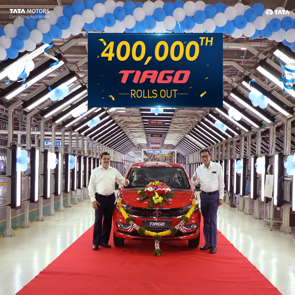 TATA_CARS's tweet photo. Four-cheers for 400,000th #Tiago Roll-out!

#TataTiago is now a 400K strong family all thanks to your 4-ever Love &amp; Support.

We are grateful to you for helping us cross this milestone &amp; we'd like to invite you for a 4-ever celebration ☺️
#StayTuned

#TataMotorsPassengerVehicles https://t.co/cNWe1P3Iju