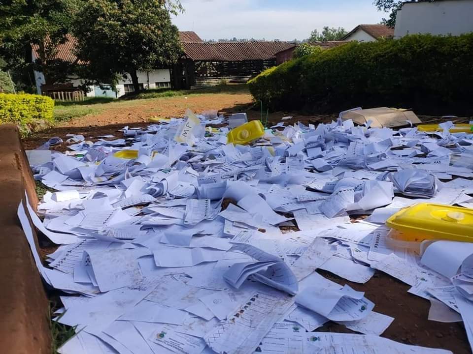 LilKoima's tweet photo. As we laud @UDAKenya for the free and fair nomination process across the country, we want to condemn the few individuals who wanted to rig in the current Woman Representative Tecla Tum at the expense of youthful Joses. But Hustlers Emgwen wanasema #JusticeForLelmengit https://t.co/WVLOBbLUr1