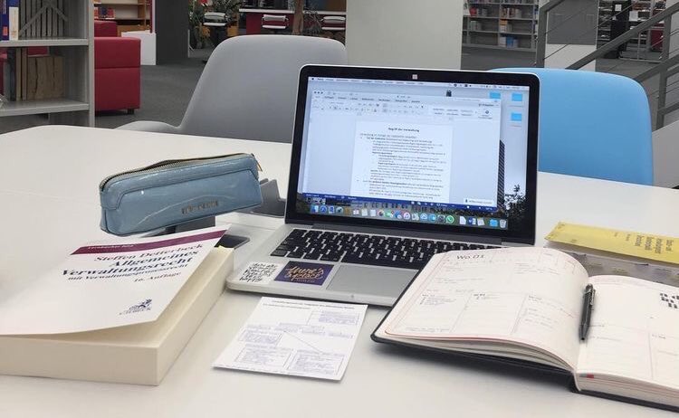 calmingprada's tweet photo. The sexiest thing about me is how educated and smart I am. https://t.co/RCU1mOkzhZ