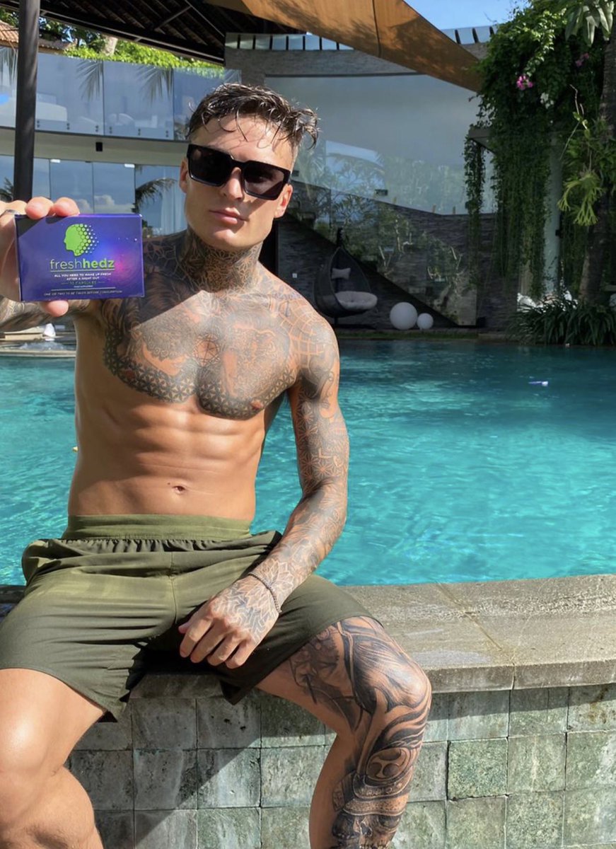 Make sure you get your Fresh-hedz in ready for the weekend drinking session in the sun ☀️ 
fresh-hedz.co.Uk