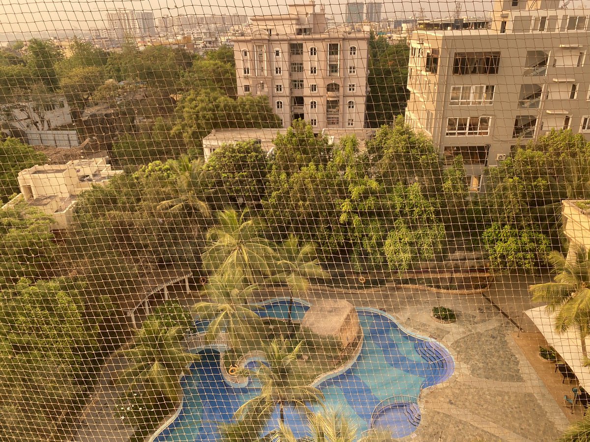 rahulstuffs's tweet photo. Here are some pics of view from the rooms window.
7/n
#indianmilesguide https://t.co/aLBwXDqps5