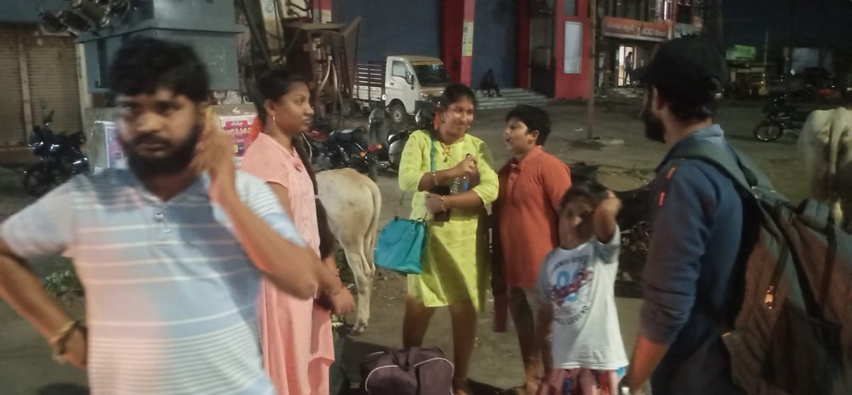 ians_india's tweet photo. A family was left stranded on a road in #AndhraPradesh's Ongole town after police took away the car in which they were travelling in along with the driver, saying they needed it for the convoy of Chief Minister Y.S. Jagan Mohan Reddy (@ysjagan). https://t.co/UEYI8ukjFH
