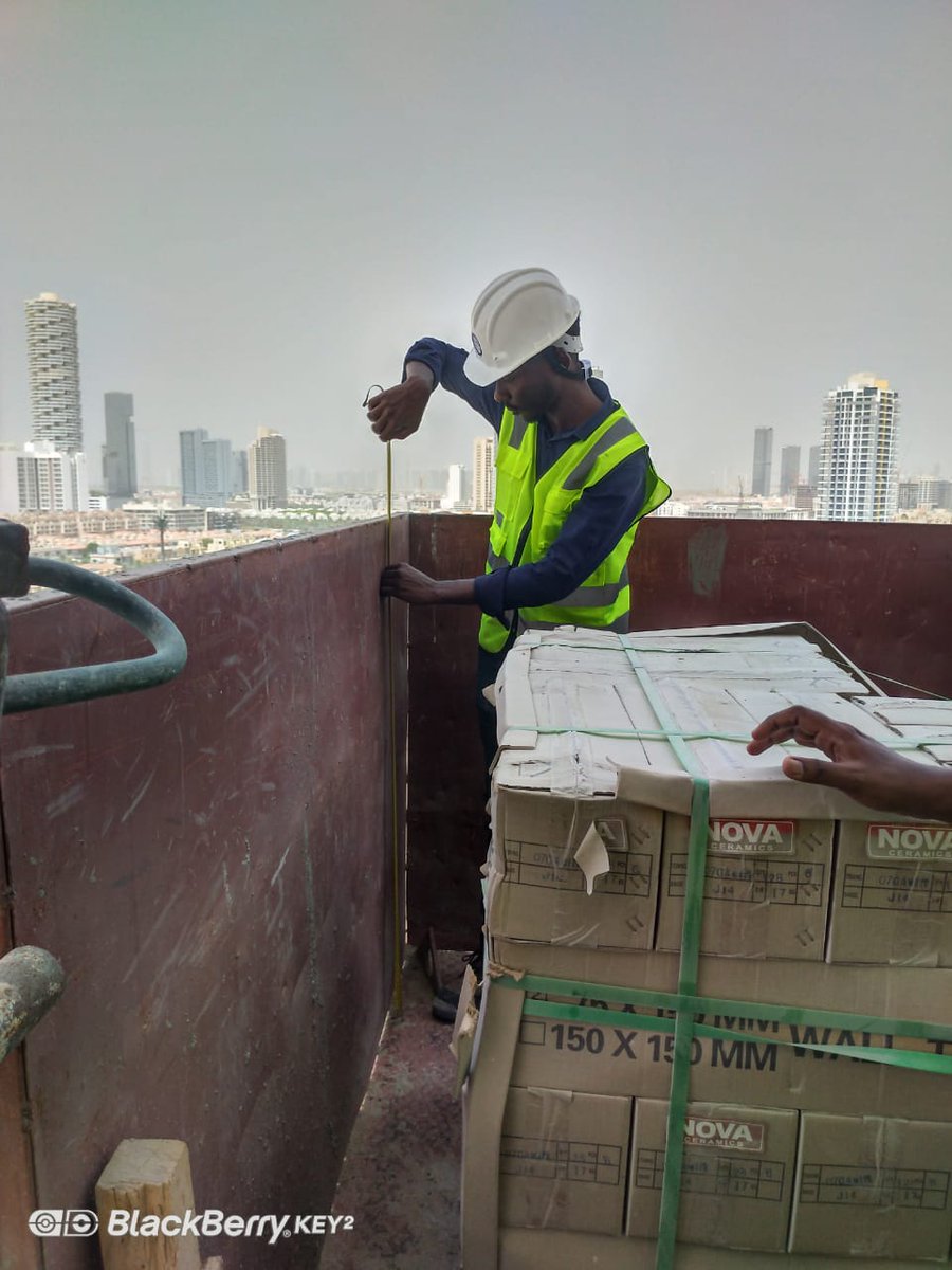 UnitedTeamUAE's tweet photo. Loading platform inspection!

Reach us on 0505391511
info.uae@unitedteamco.com
 #uae #constructionlife #constructionmaison #construction #constructioncompany #expo2020 #constructionsuae #constructionsites #constructions #towercraneservice #towercranespics #liftingequipmentstore https://t.co/4isxvEUGDQ