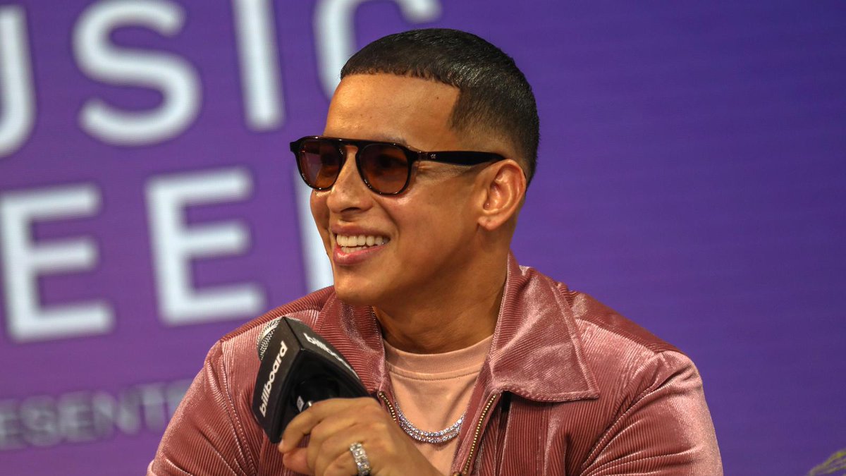 📯 Daddy Yankee añade a su gira de despedida el festival Madrid Puro Reggaeton, que tendrá lugar el 15 y 16 de julio en La Caja Mágica #ConciertosMadrid bit.ly/3L5UCGP