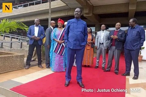 AyyubAbdallah3's tweet photo. #AzimioCouncil
The 5th His Exellency Raila Odinga waiting for the 4th at KICC to resume Azimio La One Kenya Coalition Council Meeting. https://t.co/FyuXmGGf9I
