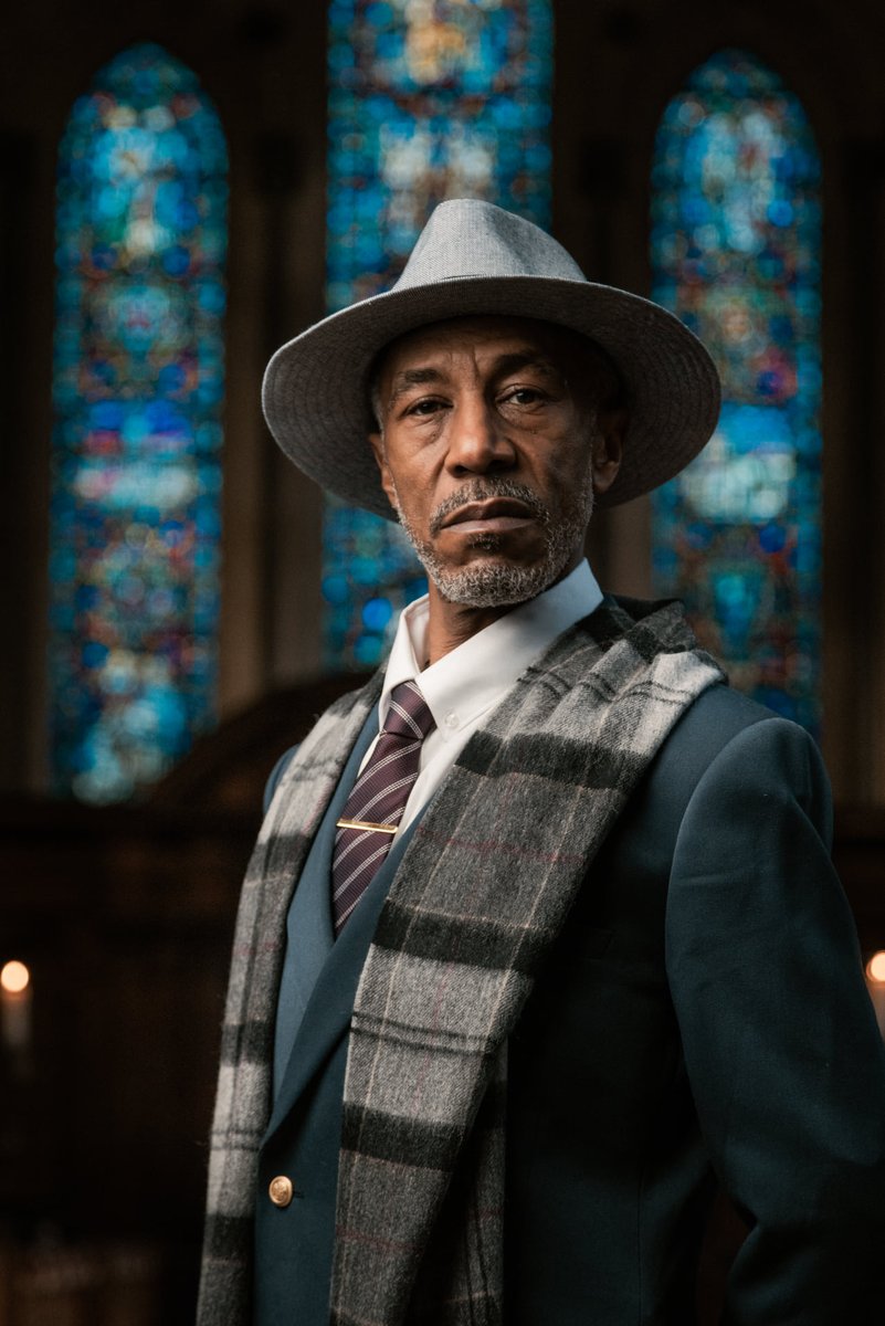 📣 CALLING ALL DEATH IN PARADISE FANS 📣
Officer Dwayne Myers, aka <a href="/DannyJohnJules/">Danny John-Jules</a> , is swapping the tropical heat of Saint-Marie for the dark halls of the Louvre in a brand new stage adaptation of the bestselling book <a href="/DaVinciCodeShow/">The Da Vinci Code On Stage</a> . ✨
🎟️ Book Now - bit.ly/3j2Jyhj