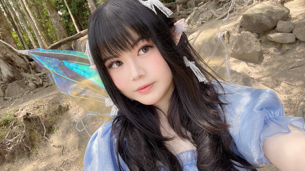 CelesteCareless's tweet photo. Dragged my corpse out of the house to let my fairy dreams come true today

#elf #elfcosplay #fairy #fairycosplay https://t.co/s9FmTfwZRG