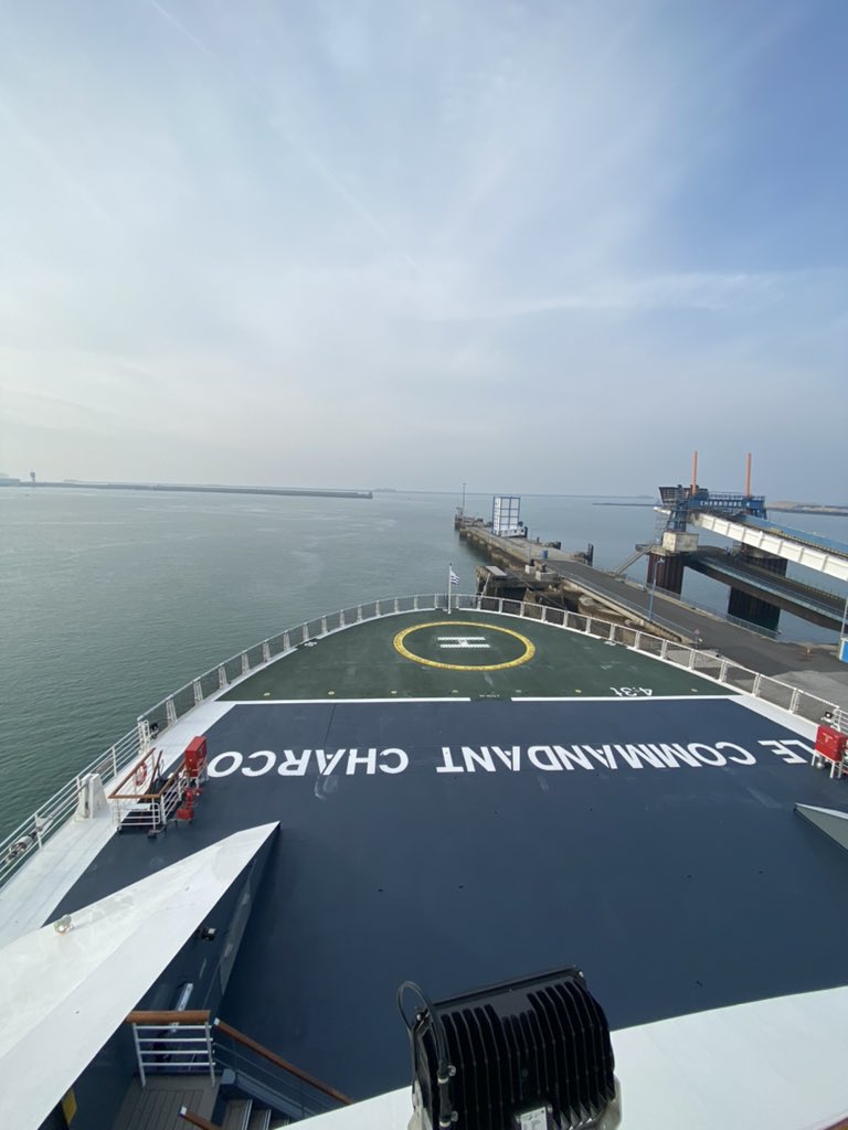 📍Cherbourg 
Le #Comité_Environnement_AdF, présidé par Jean-Emmanuel Sauvée <a href="/President_AdF/">Edouard Louis-Dreyfus</a>, qui se tient 5 fois par an, a eu lieu exceptionnellement à bord du Commandant Charcot !