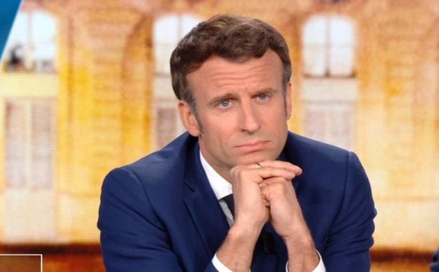 Warren_gnt's tweet image. Quand je demande à mon père de me donner de l’argent de poche #presidentielles2022 #debatmacronlepen #Macron #lepen