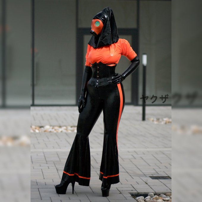 Gas mask and full coverage latex! That's how I like it🤭🧡 Full video on my Fanpage https://t.co/wONTE8HqpE or https://t<a href="/tag/latex"class="tags"><span>#latex</span></a><a href="/tag/gasmask"class="tags"><span>#gasmask</span></a><a href="/tag/onlyfans"class="tags"><span>#onlyfans</span></a><a href="/tag/fansly"class="tags"><span>#fansly</span></a>