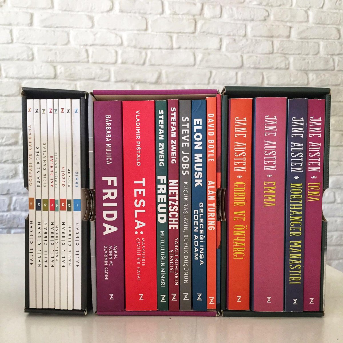 19 kitaptan oluşan muhteşem kitap seti bir kişiye hediyemiz 📚🎁 

👉 Takip et
🔄 Bu tweeti paylaş
🔸 İki arkadaşını etiketle

Kazanan kitapseverin ismi 24 Nisan Pazar günü yine bu tweetin altında olacak.