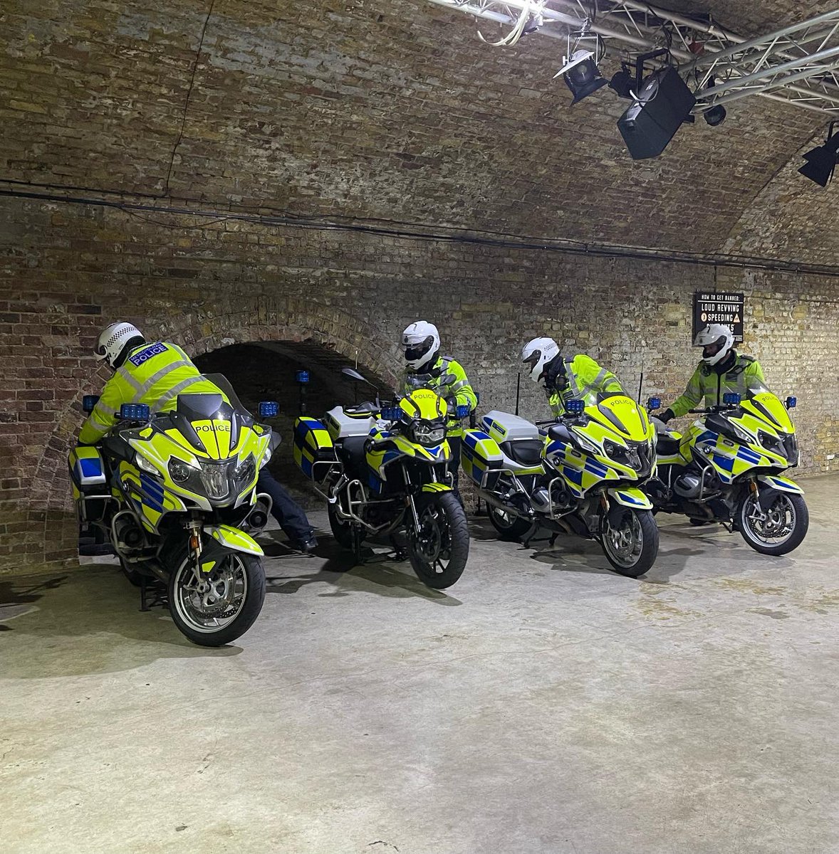visordown's tweet photo. Bit of of @BikeSafeUK today with @DevittInsurance!
Let’s see if Alex’s riding skills are up to scratch - and if not, it’s the perfect place to be 😉
Starting here at @BikeShedMC.
#BikeSafe #DevittInsurance #BikeShed https://t.co/JlSS8gBIsx