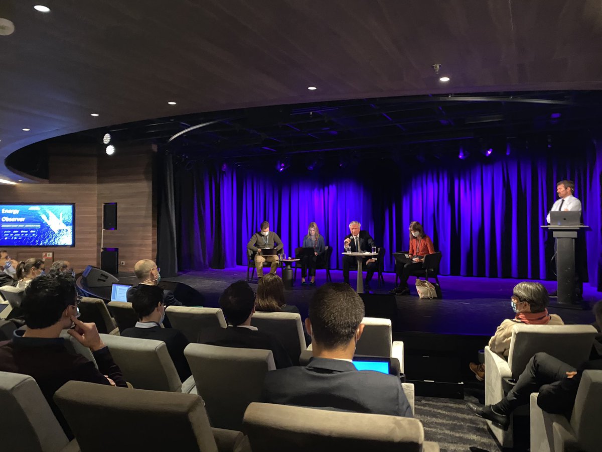 Intervention de <a href="/VicErussard/">Victorien Erussard</a> lors de la réunion du #Comité_Environnement_AdF, lieu d’échange sur les enjeux environnementaux du secteur de maritime !