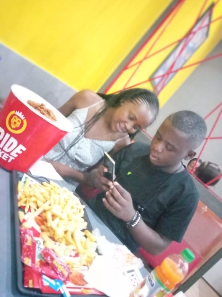 bennyMalama's tweet photo. When you realize its
#BucketThursday at @HungryLionZM https://t.co/LlvXiMdsOB