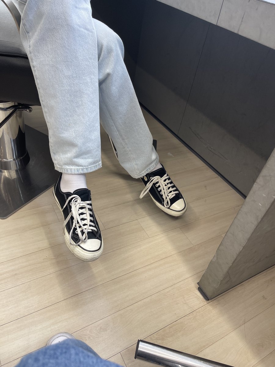 petitpatit's tweet photo. 알람 디지게 와서 뭔가 했네 ..  쪽 https://t.co/YiOzhE0cWO