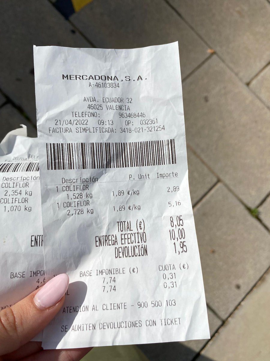 pablomima's tweet photo. Hola @Mercadona, es normal que en unas horas suba 0,49€ el kilo de coliflor en el mismo supermercado? https://t.co/H8PLA5zvcU