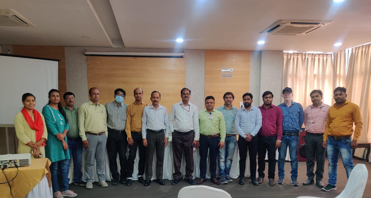 MPSeDC_DST's tweet photo. An #Aadhaar training module workshop is being organized for E-Daksh trainers at Hotel Palash Residency, T T Nagar, #Bhopal . The workshop was focused on providing better hand-holding and control over the Aadhaar module.

#mpsedc #atmnirbharmadhyapradesh #Bhopal #stateitcenter https://t.co/0SXkZDF62c