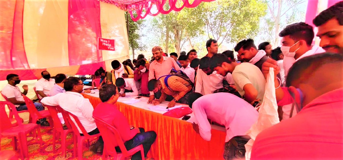 up_dte's tweet photo. Inauguration of #ApprenticeshipMelaUP2022 at Aliganj Lucknow by the government dignitaries. The Mela aims to bridge the skill gap and provide the right apprenticeship opportunities to the aspirants trained at Industrial Training Institutes located across U.P #RojgarMela2022 #ITI https://t.co/M8xqt2etXK