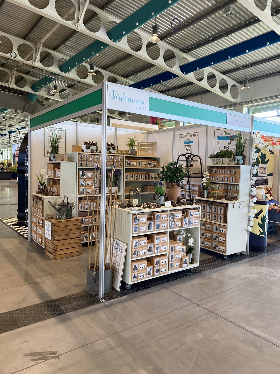 <a href="/PottyFeet/">Potty Feet</a> <a href="/HarrogateFlower/">HarrogateFlowerShow</a>