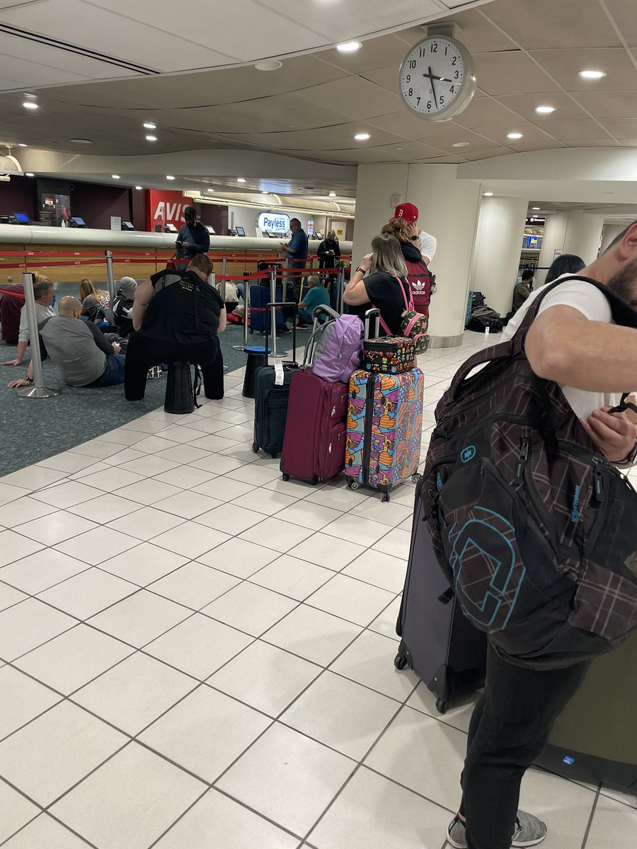 LifeStyledBySam's tweet photo. @Avis waited over 4hrs (with my 11 yr old daughter) for a car at Orlando International on early (2am) Wednesday, just for you to deny me a rental because all I had was a debit card with me. I prepaid! Shame on you. I would like a refund please! https://t.co/b5SQ3GI3n9