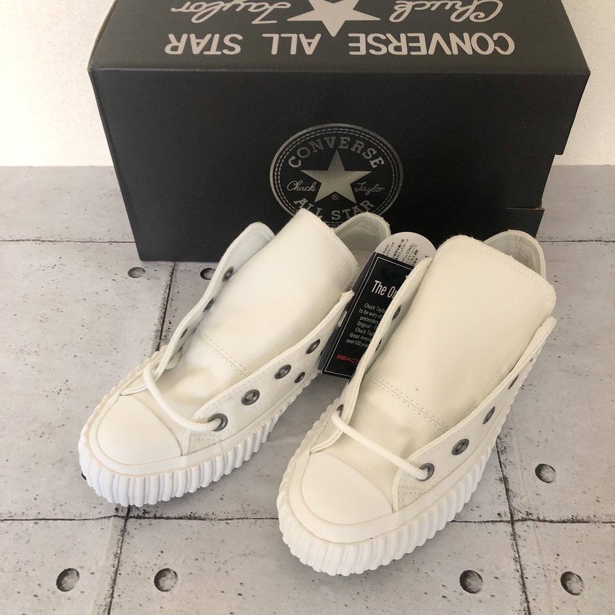 snkrlove0's tweet photo. 3つのフリマアプリを使って
レディース商品やアクセサリー
スニーカーの販売をしています✨

良ければ見に来て下さい↓↓↓

ラクマ
»https://t.co/Utbd9r87ty

PayPayフリマ
»https://t.co/ELatSnn0lF

メルカリ
»https://t.co/5fhQ09Bk0s
.
.
#メルカリ #ラクマ #PayPayフリマ https://t.co/adCf4MrTu3
