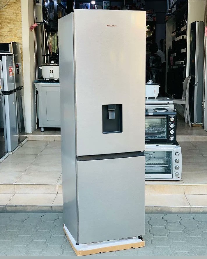 lii_anthonio's tweet photo. HISENSE FRIDGE WITH WATER DISPENSER

Tshs 1,050,000

✔️Lita 269
✔️Water dispenser
✔️Silver color
✔️Down freezer with draws
✔️Up refrigerator

Free home delivery 🚚

CONTACT ☎️
0766142279 
#twittergulio
#sokonileo #nipedili https://t.co/b4hwj2HHbU