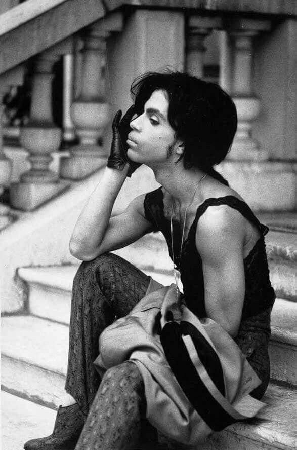 Casey Rain tweet media