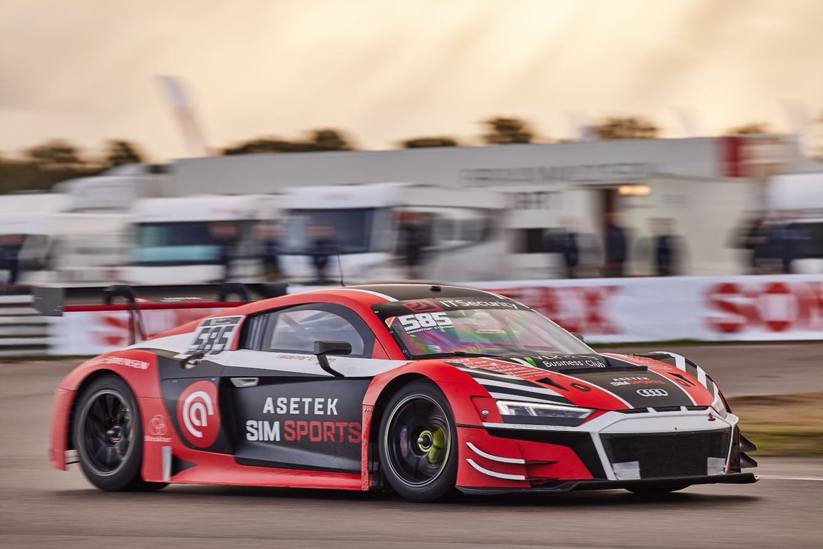 There are A LOT of technical terms in #simracing and in #motorsports 😬

In this article, we provide an easy overview of the most important terms to better understand both worlds. 

Dive in ⬇✍
 asetek.com/blogs/glossary…