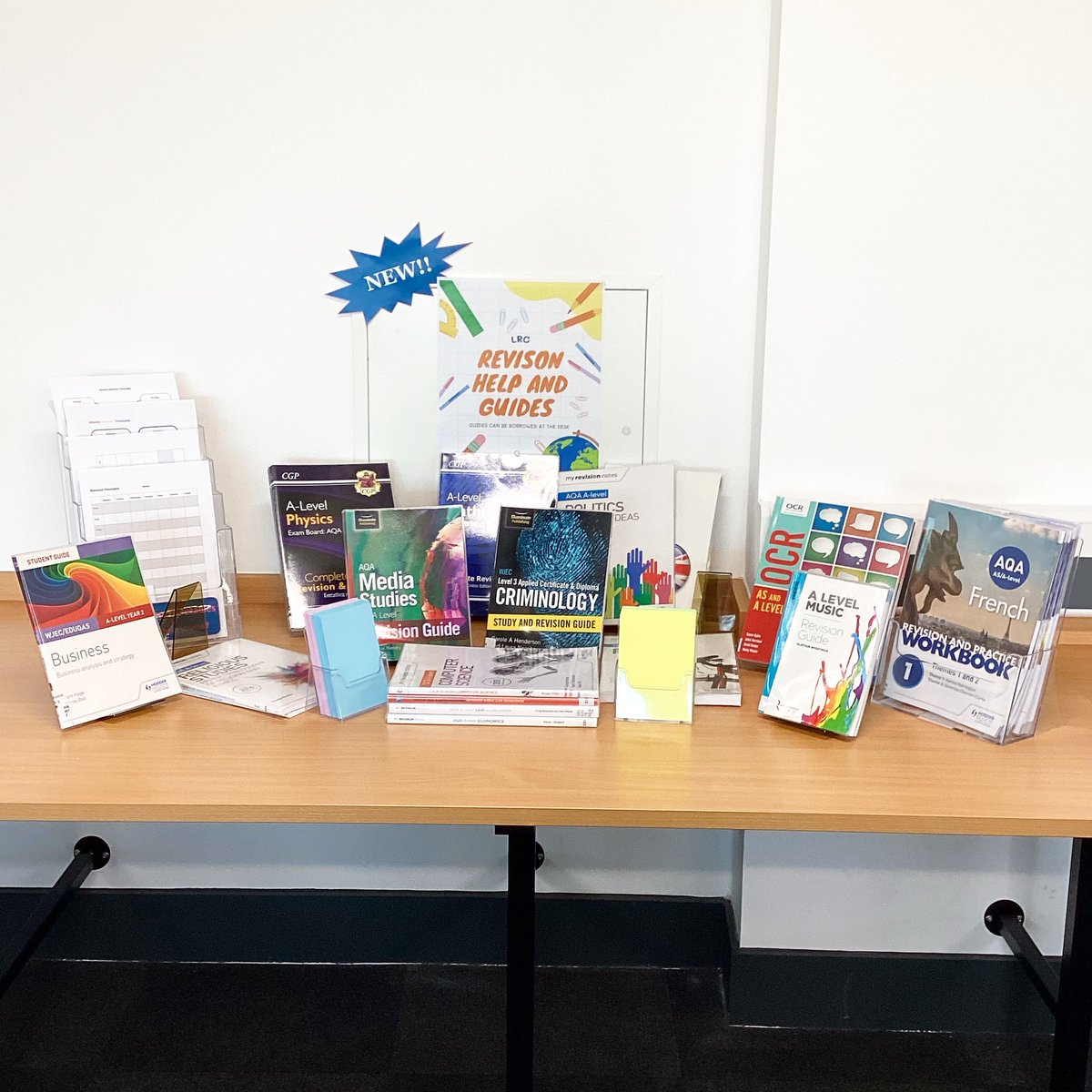 abbeygatelrc's tweet image. Our revision book display is out and ready for your return next week. We have a wide range of revision guides, study timetables and flash cards 

#revision #revisionguides #timetables #flashcards #examprep #helpingyou #study #newdisplay #borrow #sixthform @AbbeygateSFC