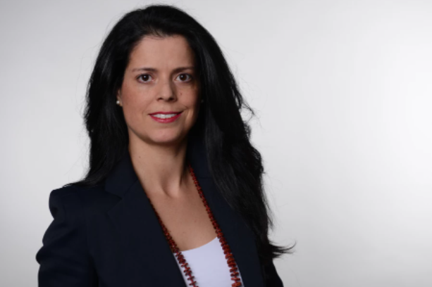 felix_mon's tweet photo. Victoria Muñoz, Head of Digital Supply Chain SAP South Europe &amp; Francophone África, habla en @logisticaprof sobre los retos a los que se enfrenta el sector. https://t.co/dvEszz2WJy https://t.co/IkcFXza46m https://t.co/W41t1Srs2P