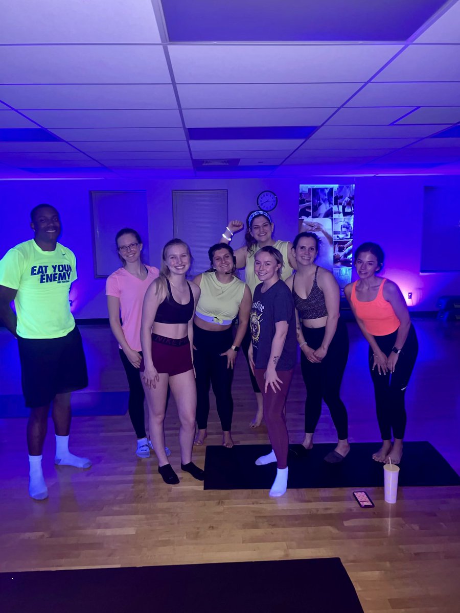 IUPGroupFitness's tweet photo. Mondays BodyFlow was a great start to the week! The last GLOW class of the semester was a success! 🌟 We look forward to glowing with you next semester!
#IUP #IUPGroupFitness #LesMills #BodyFlow #yoga #glow #glowclass #workout #fitness #workouttogether #relax https://t.co/9VLTkrawXj