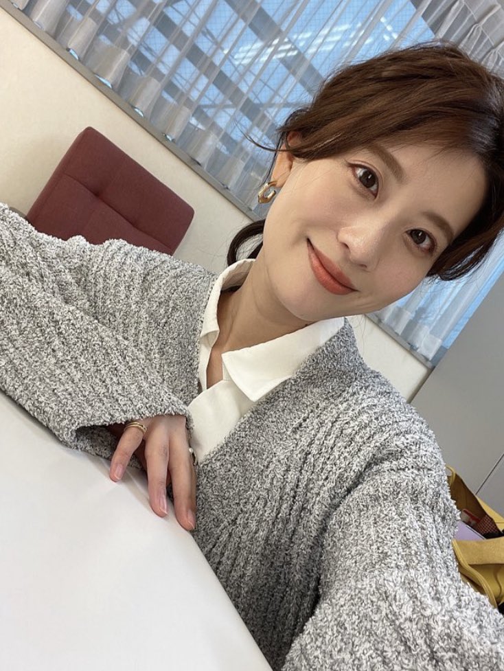 郡司恭子アナのすっぴんがかわいい 結婚した旦那や彼氏と好きなタイプの男性は そのにゅーすって ほんと