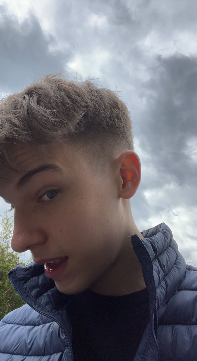 CGN JannisZ tweet media