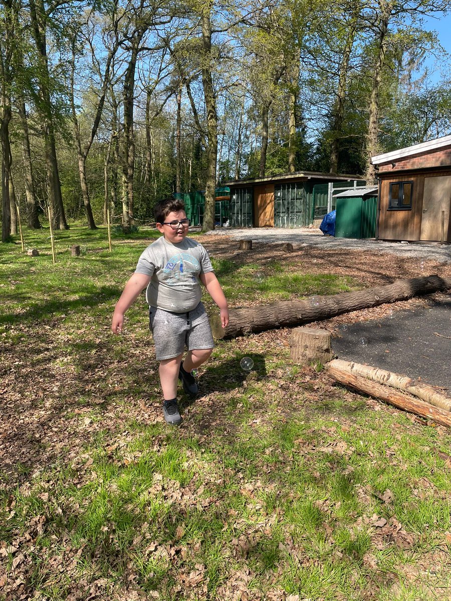 InclusiveEvery1's tweet photo. Our #HAF Easter Camp is almost coming to an end... see you tomorrow for some more fun! #Easter2022 #Easter #EasterCamp #HolidayActivityFund #InclusiveSports https://t.co/H0vJmXWgtB